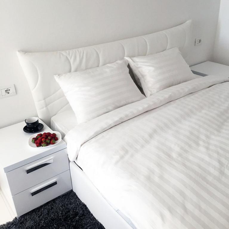 White Residence Luxury Apartments Саранде Стая снимка