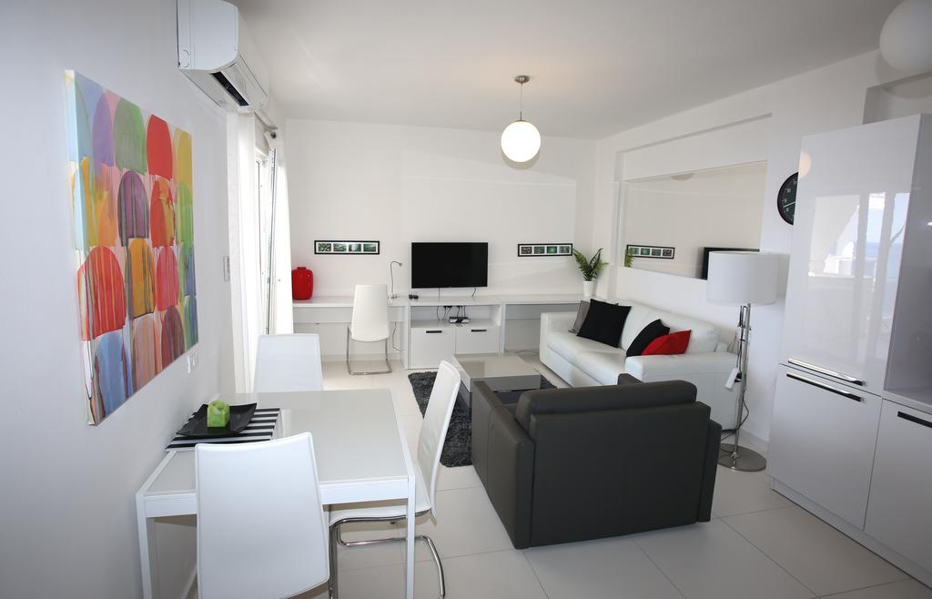 White Residence Luxury Apartments Саранде Екстериор снимка