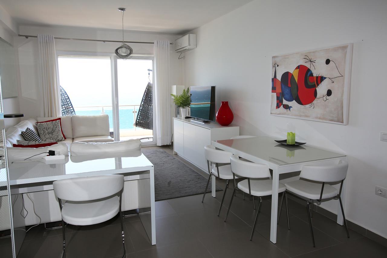 White Residence Luxury Apartments Саранде Екстериор снимка